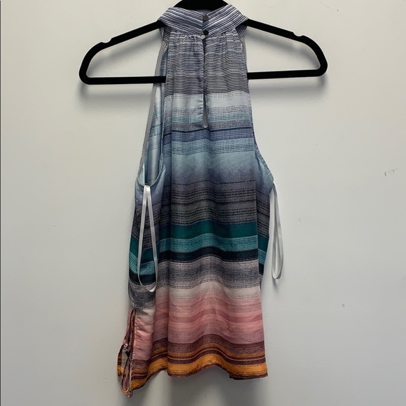 Abbeline  keyhole top - Picture 5 of 5